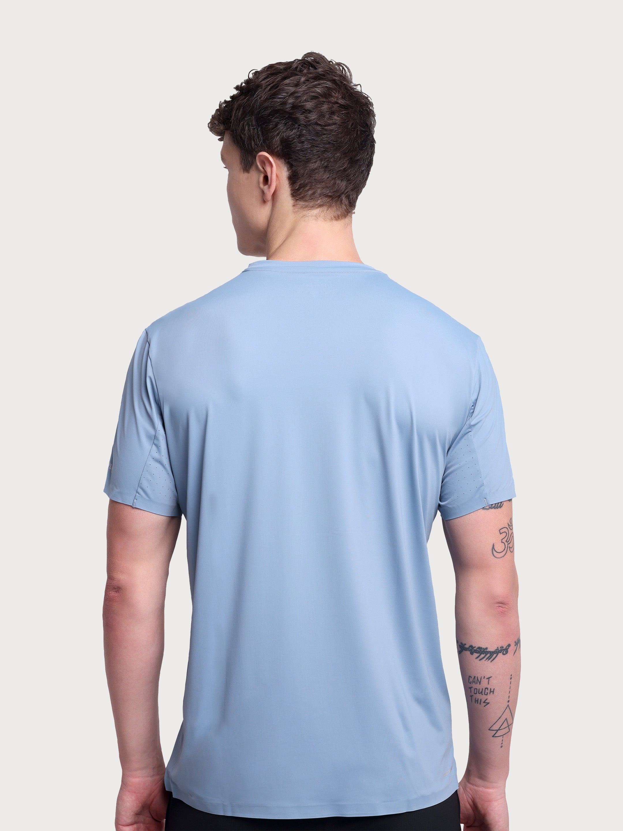 UrbanThreads Tee Sky