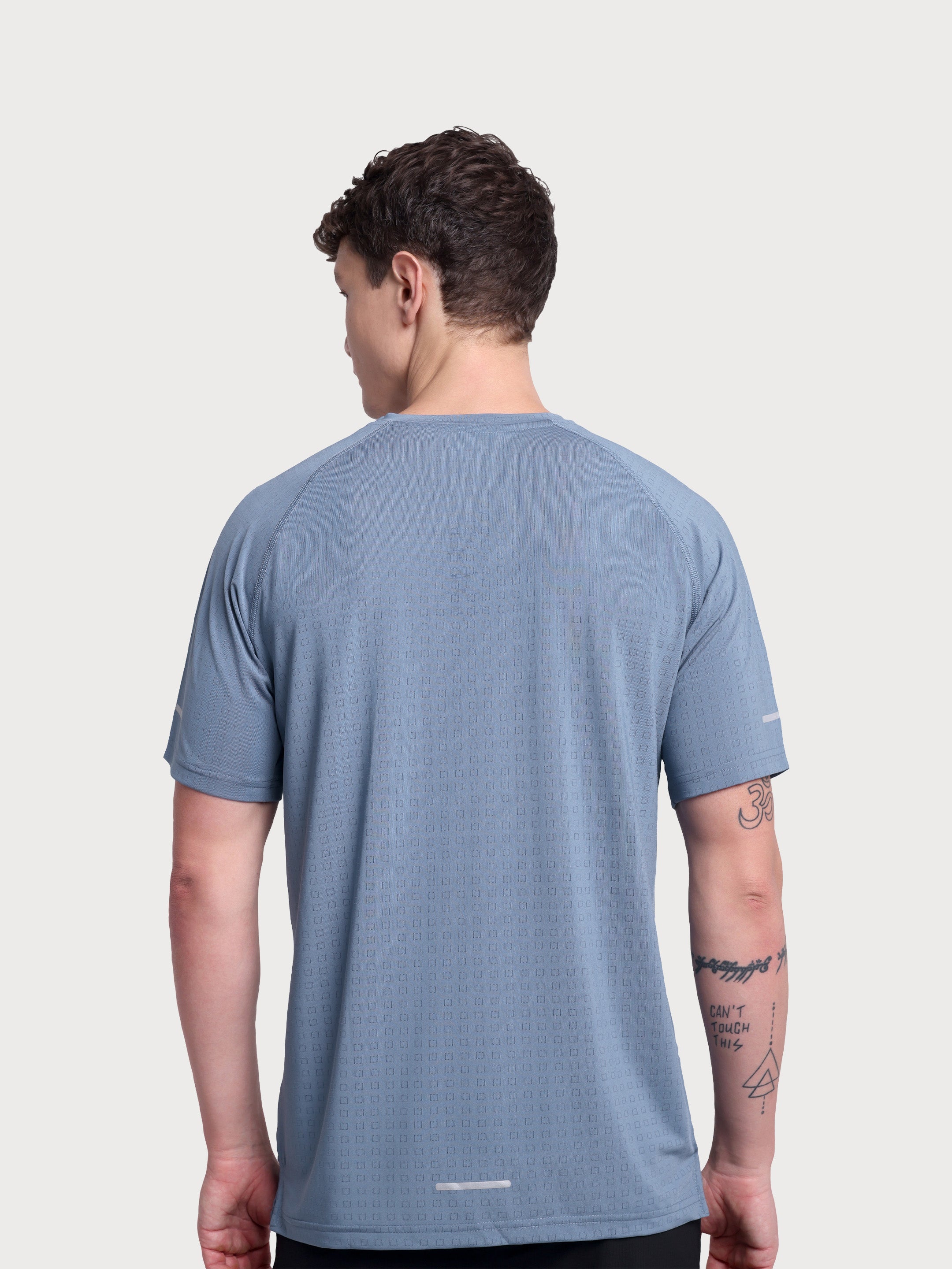 StreetPulse Tee Sky