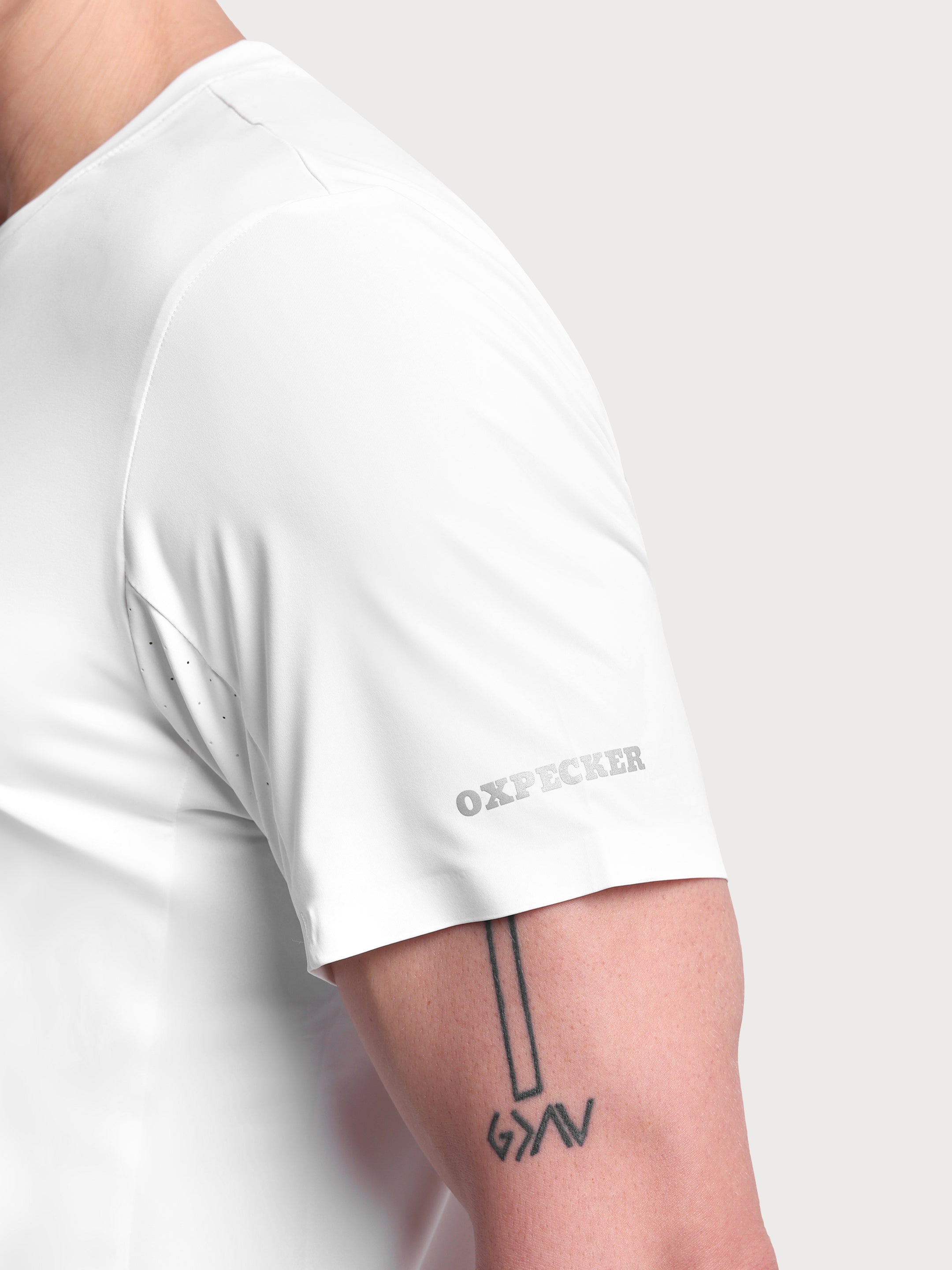 UrbanThreads Tee White