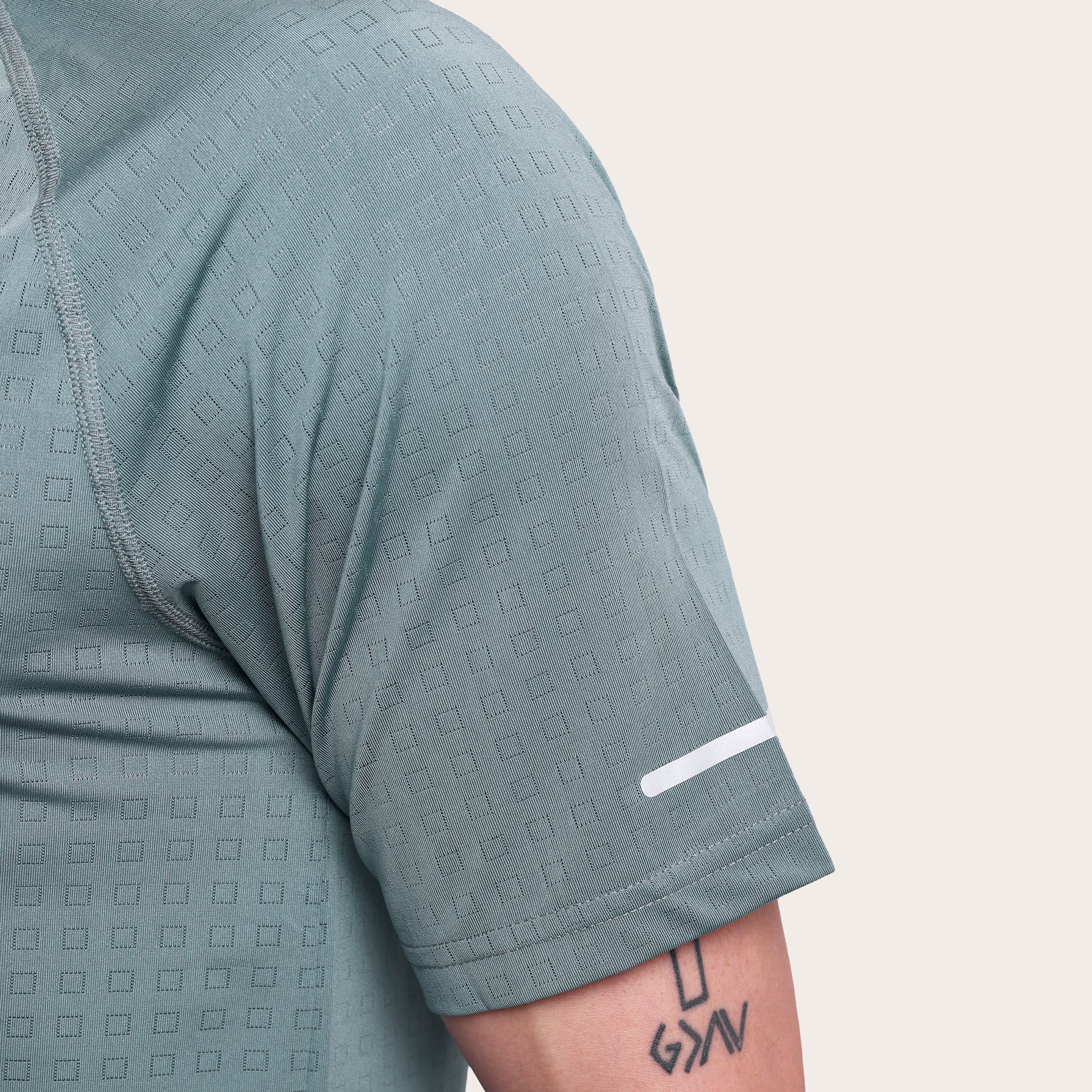 StreetPulse Tee Light Green