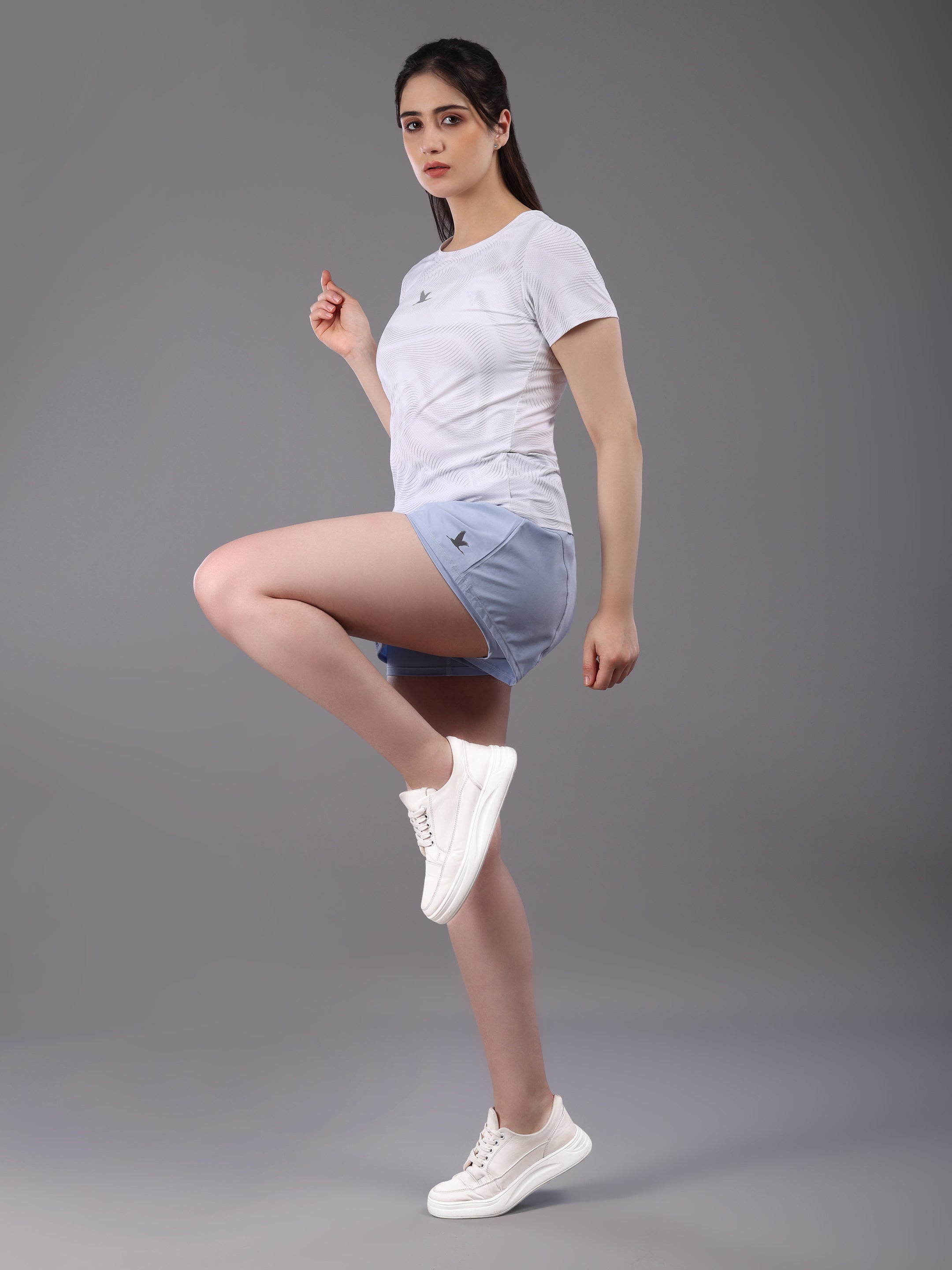 #Color_White
