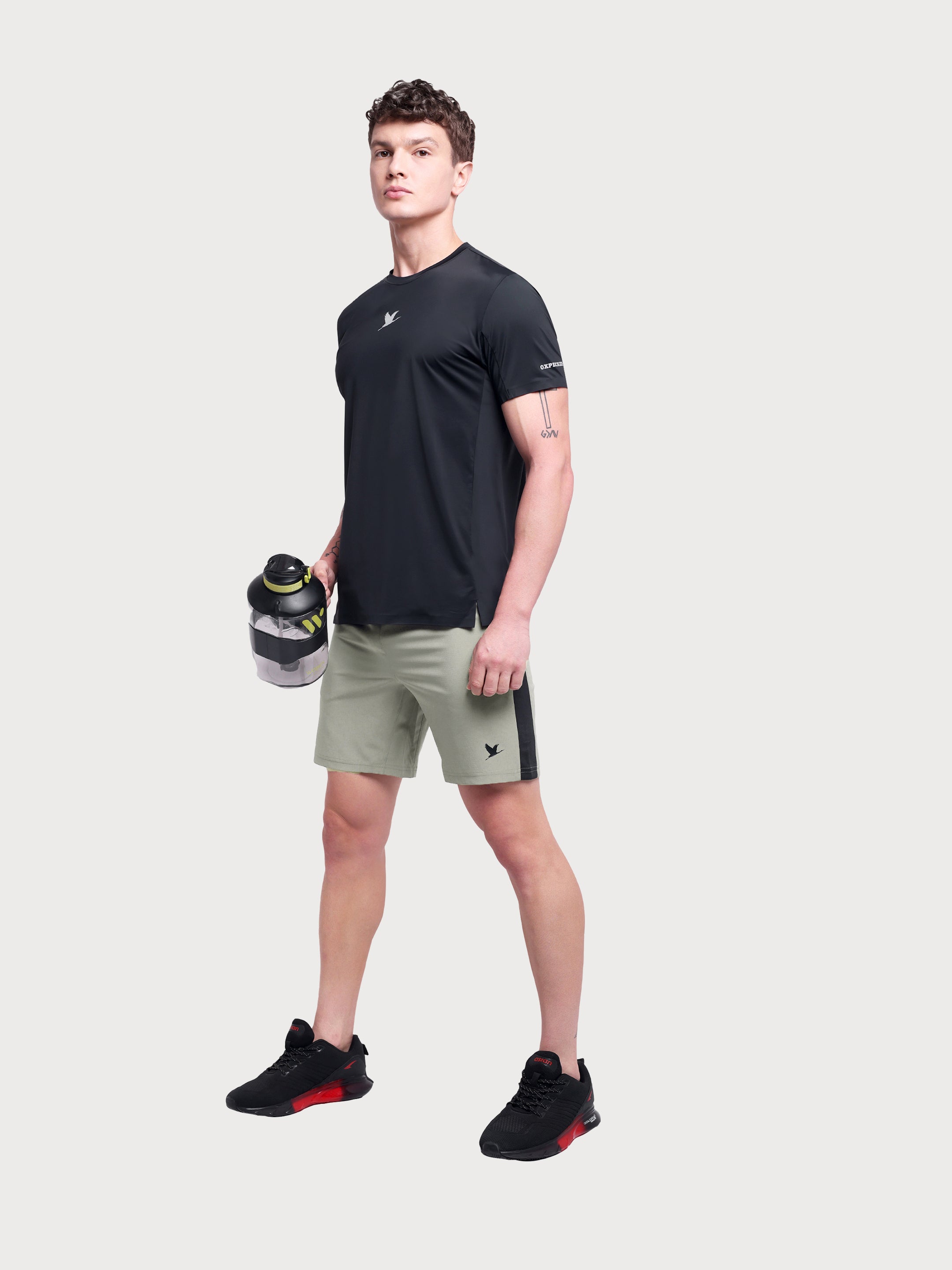 UrbanThreads Tee Black