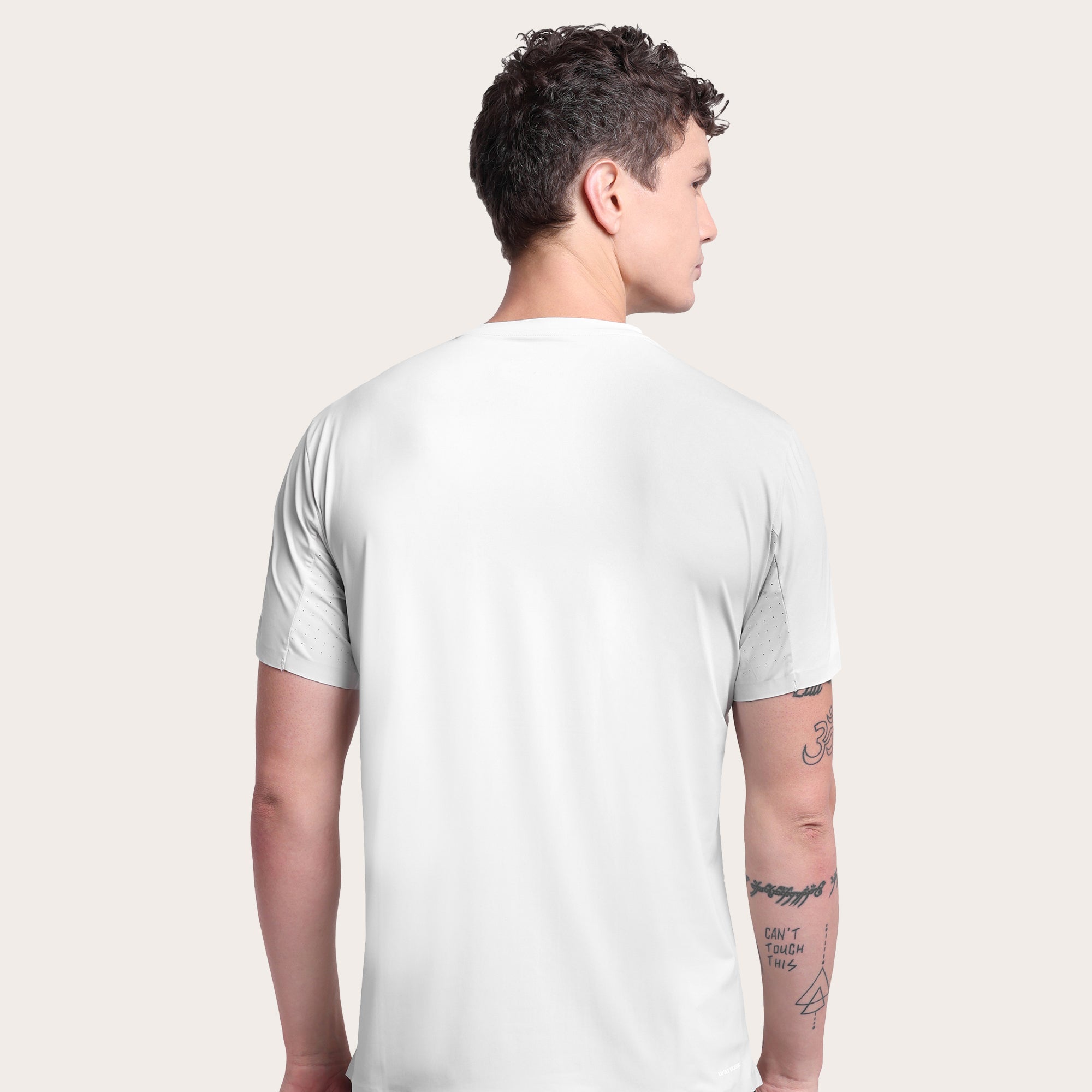 UrbanThreads Tee Light Grey