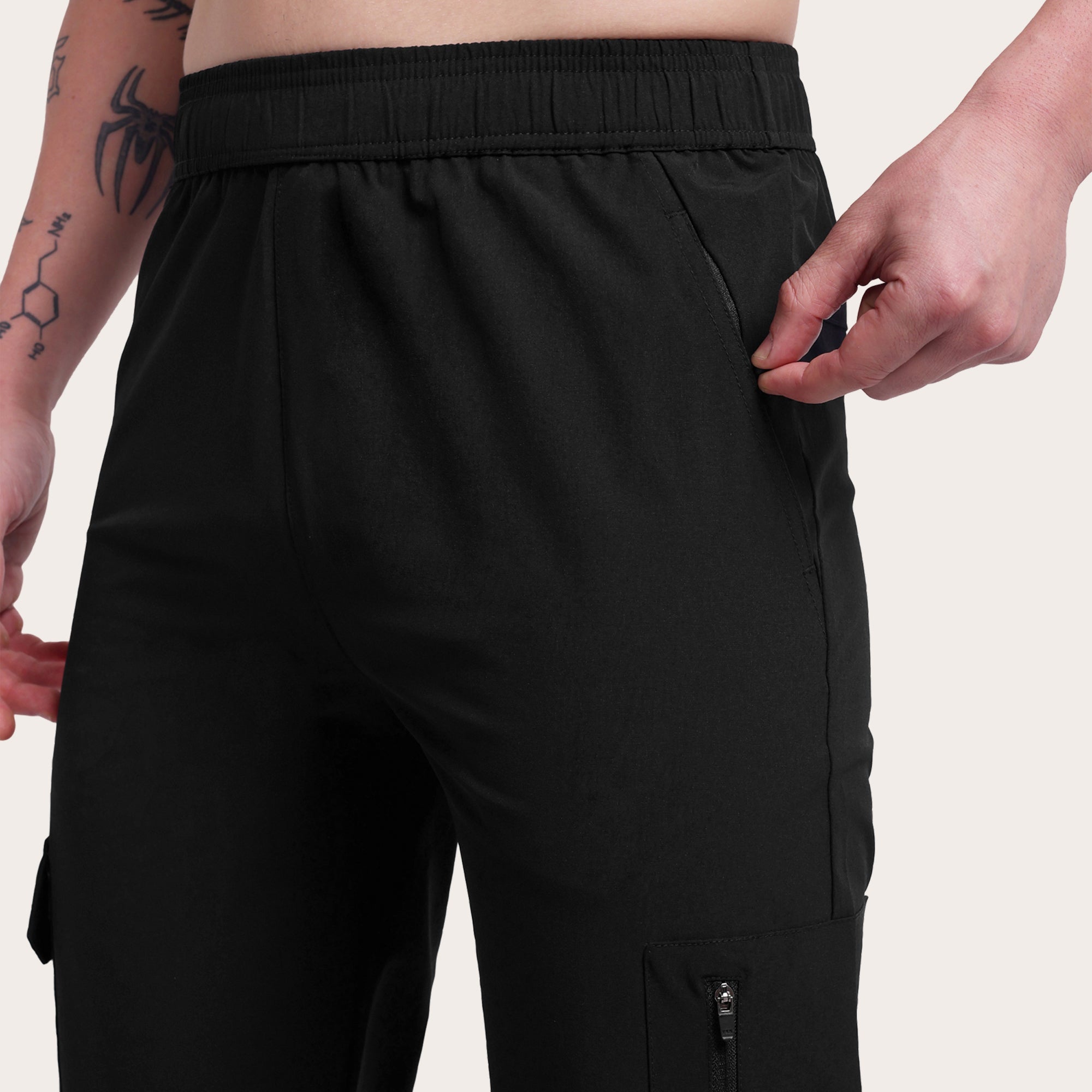 AeroForce Cargos Black