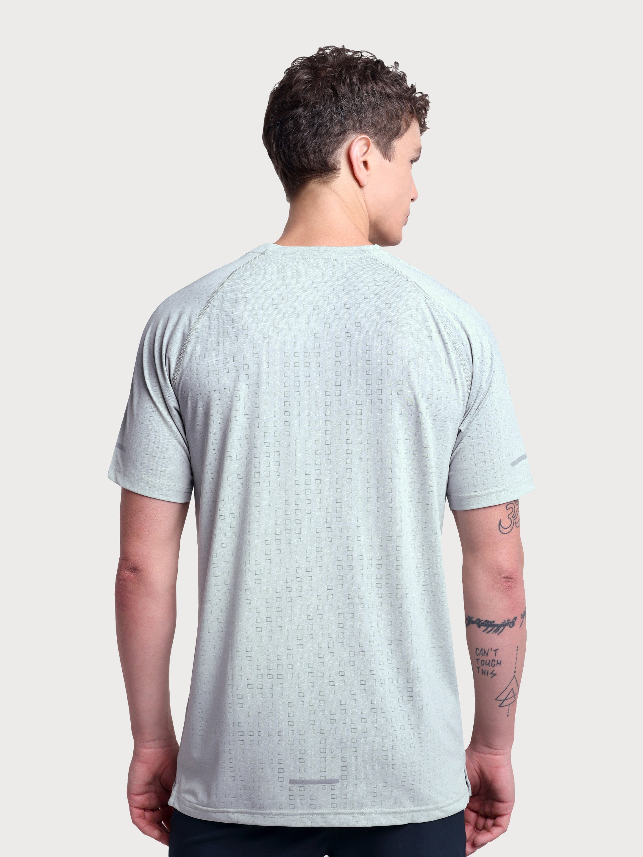 StreetPulse Tee Light Grey