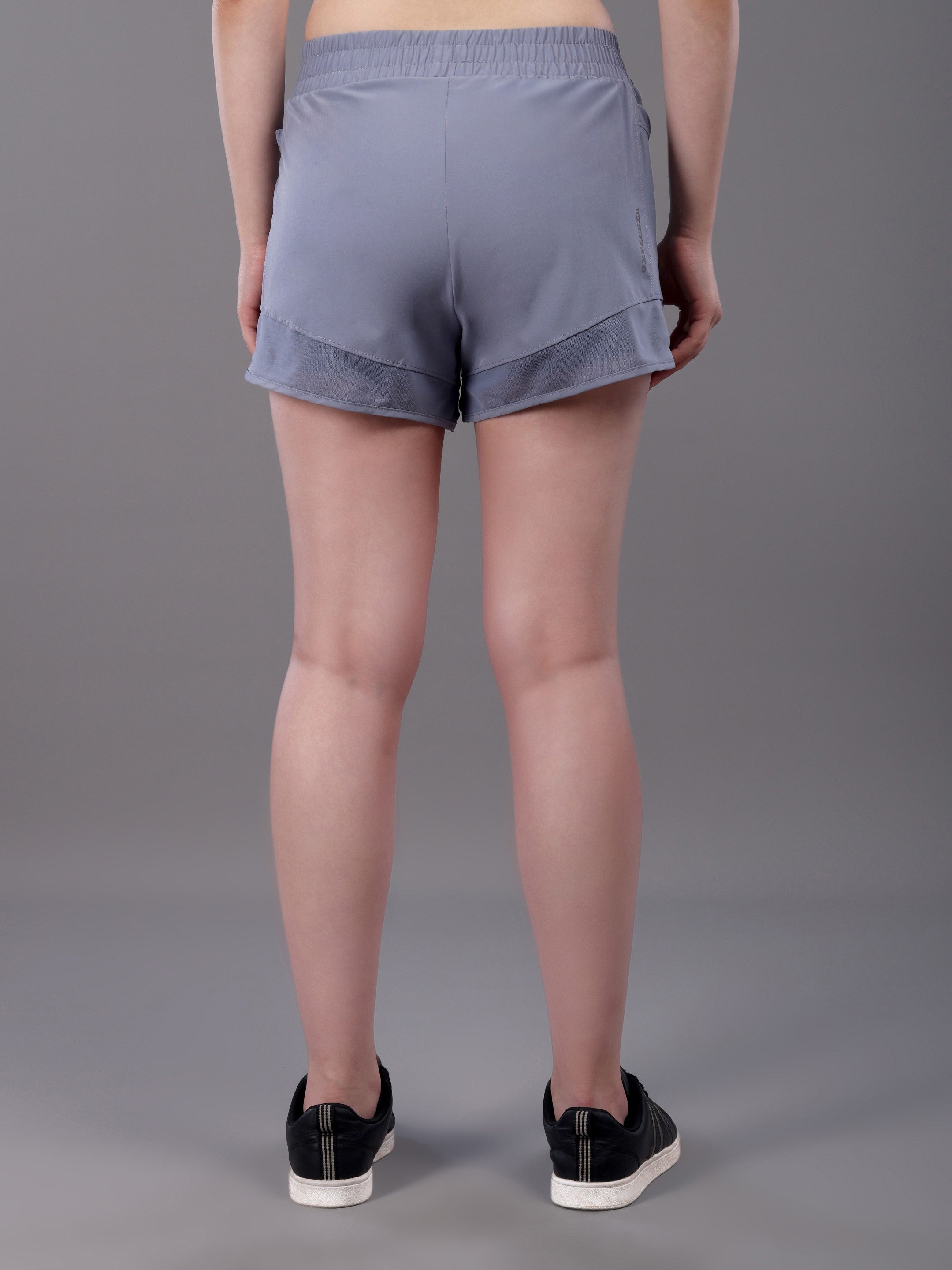 #Color_Classic Blue Gray