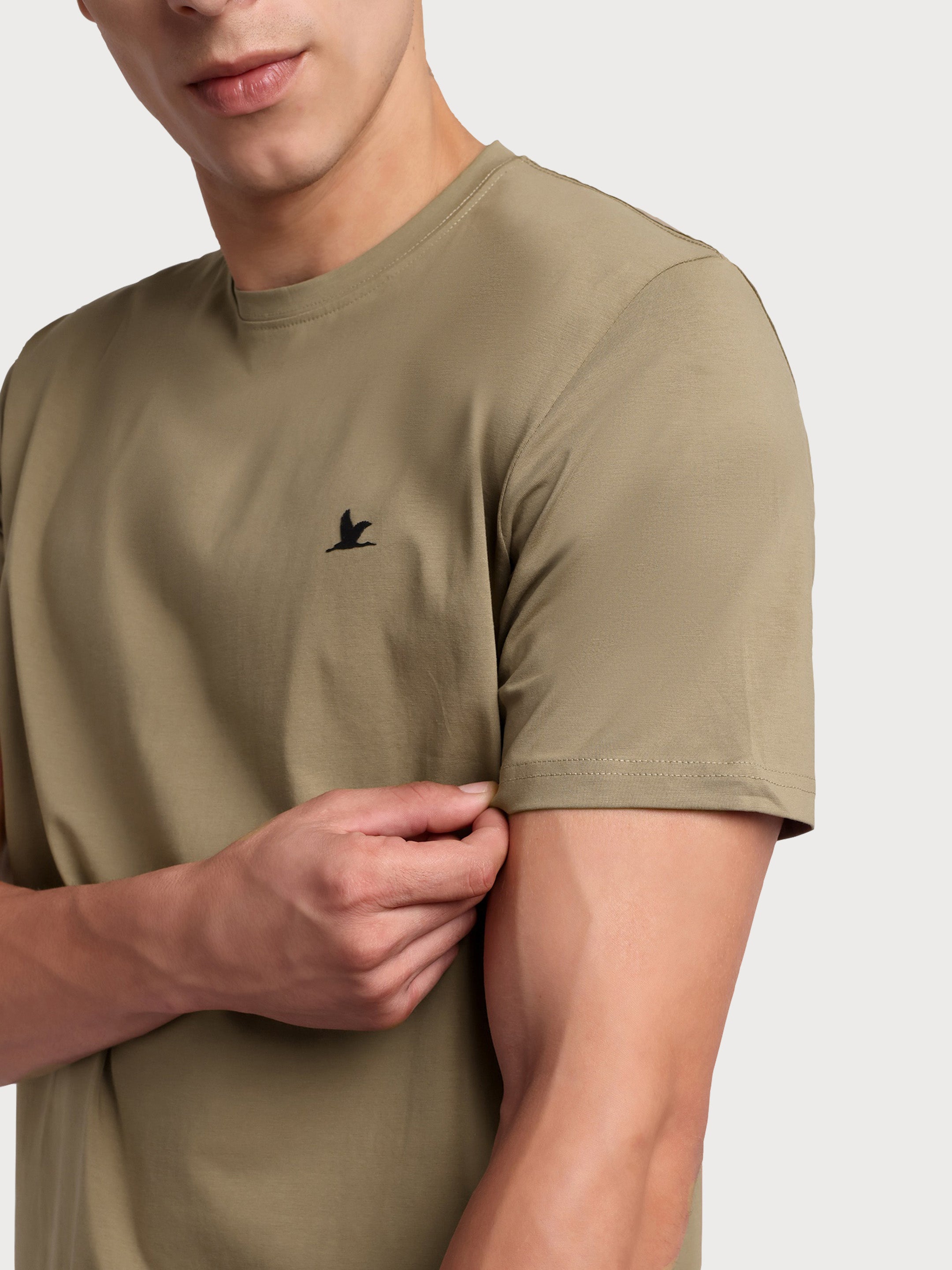 Nova Neck Tshirt Dark Cream