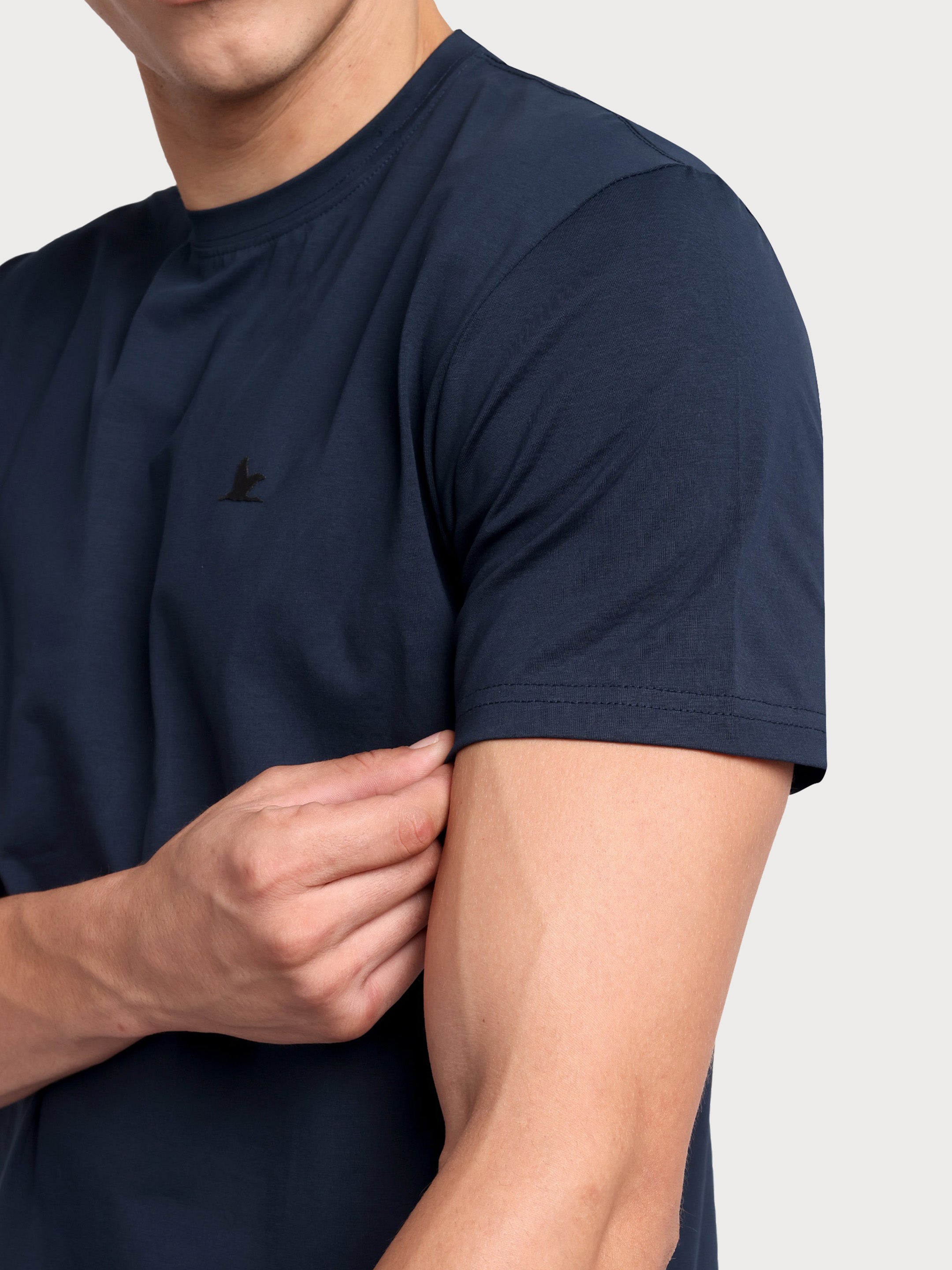 Nova Neck Tshirt Navy Blue