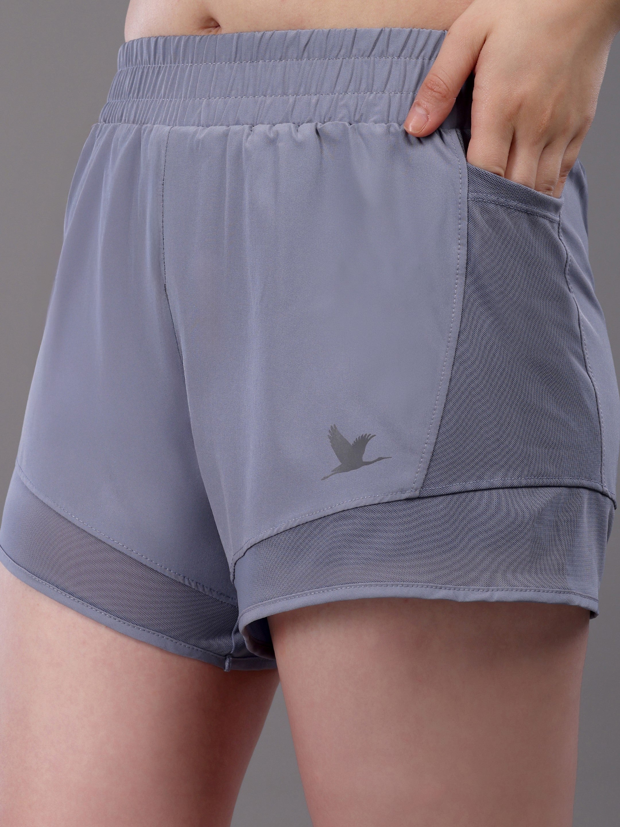 #Color_Classic Blue Gray
